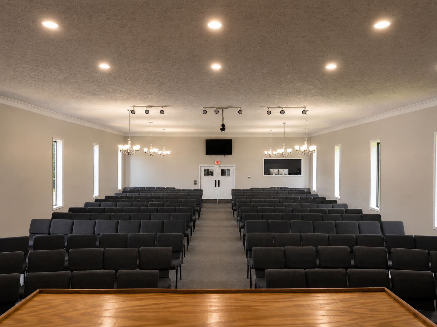 Irving College Baptist Church congregation